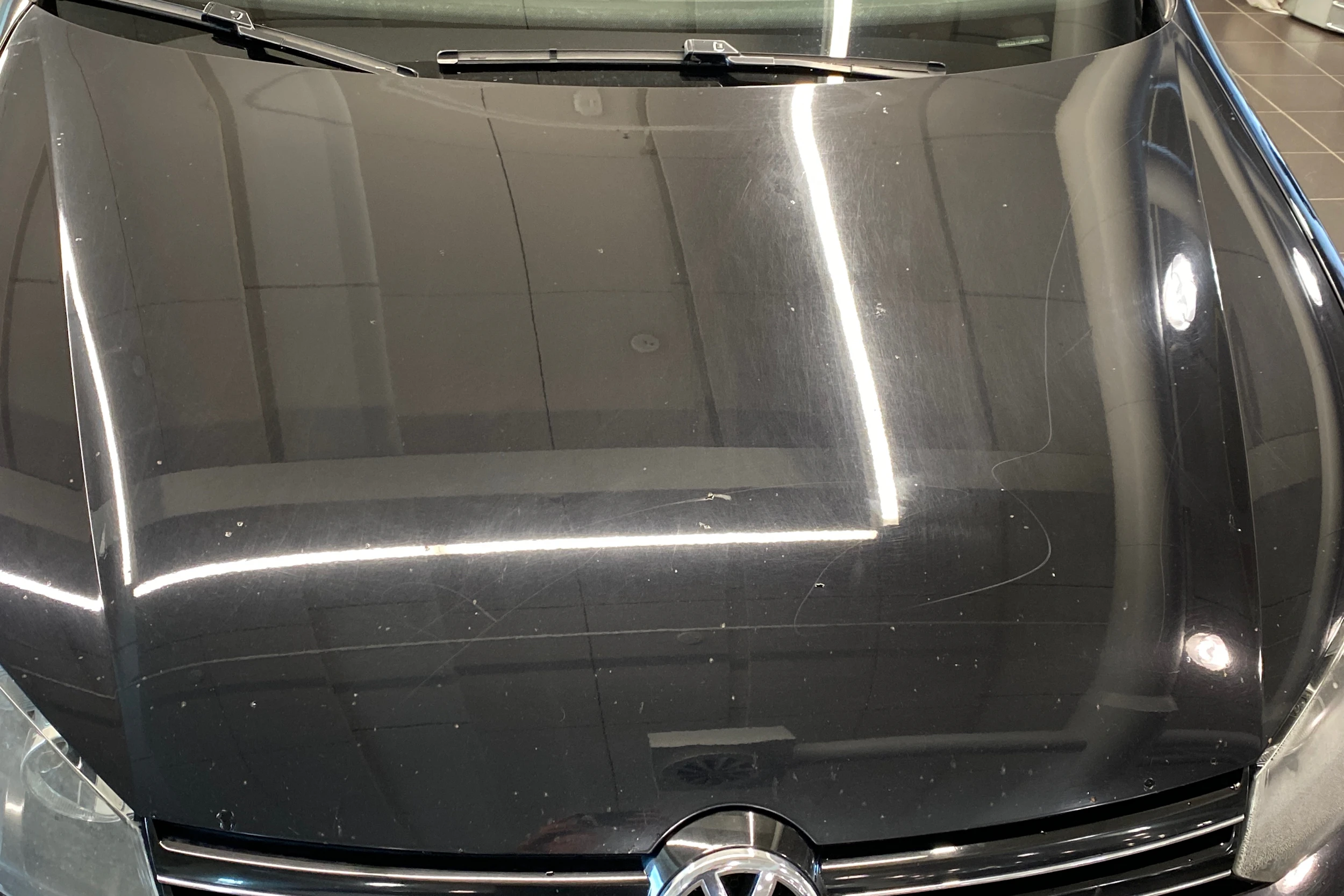 musta Volkswagen Golf 2010 kuva 23.