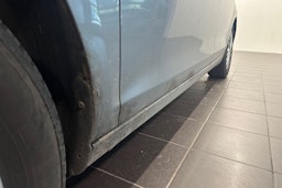 harmaa Volkswagen Golf 2010 kuva 19.