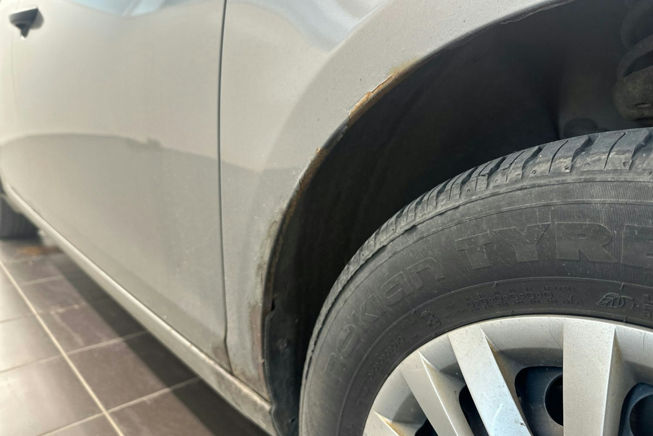 harmaa Volkswagen Golf 2010 kuva 21.