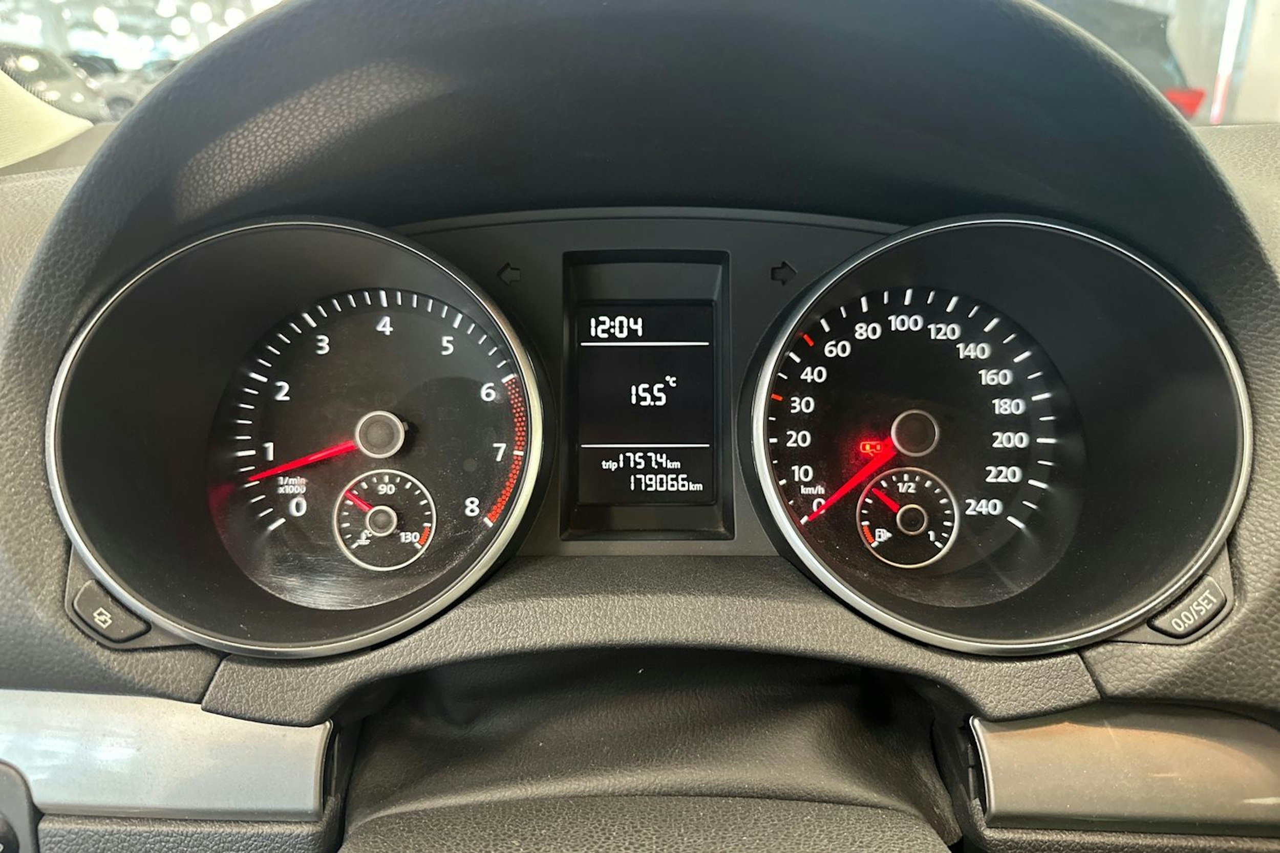 harmaa Volkswagen Golf 2010 kuva 29.