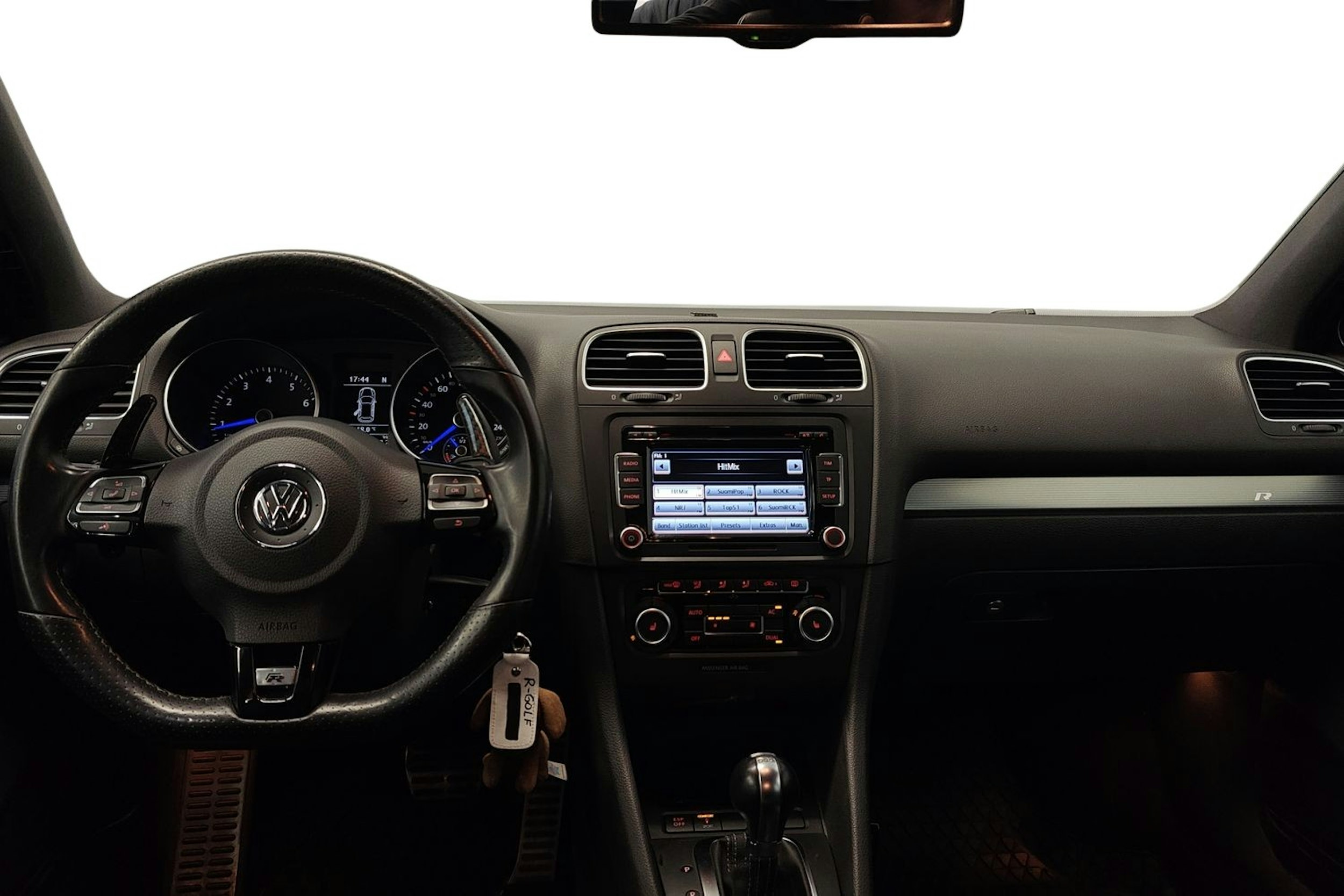met. harmaa Volkswagen Golf 2010 kuva 10.