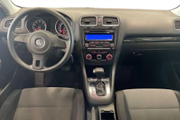 harmaa Volkswagen Golf 2010 kuva 9.