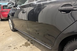 Musta Volkswagen GOLF 2010 kuva 20.