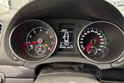 Musta Volkswagen GOLF 2010 kuva 21.