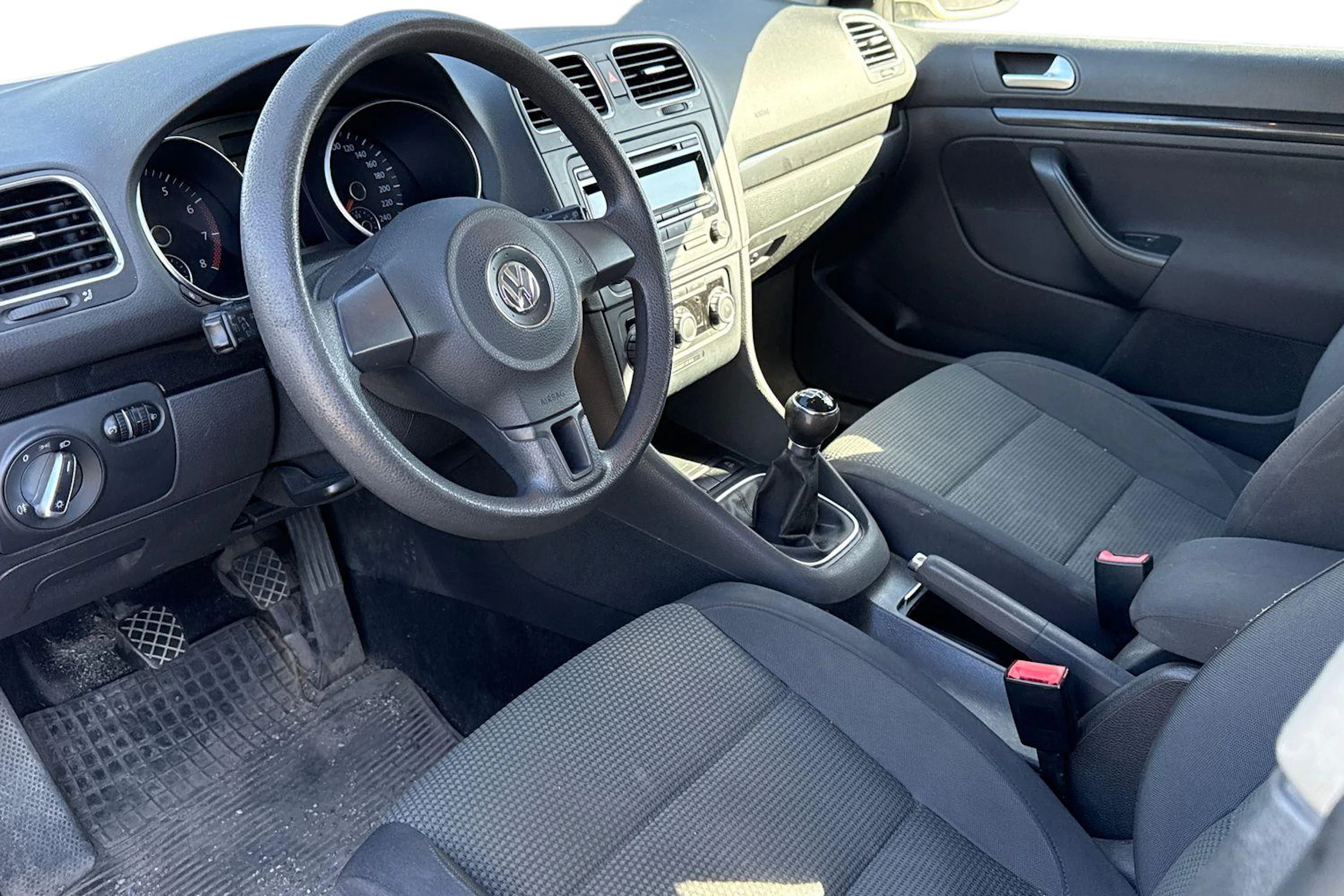 hopea Volkswagen Golf 2010 kuva 3.