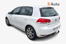 Valkoinen Volkswagen GOLF 2010 kuva 2.