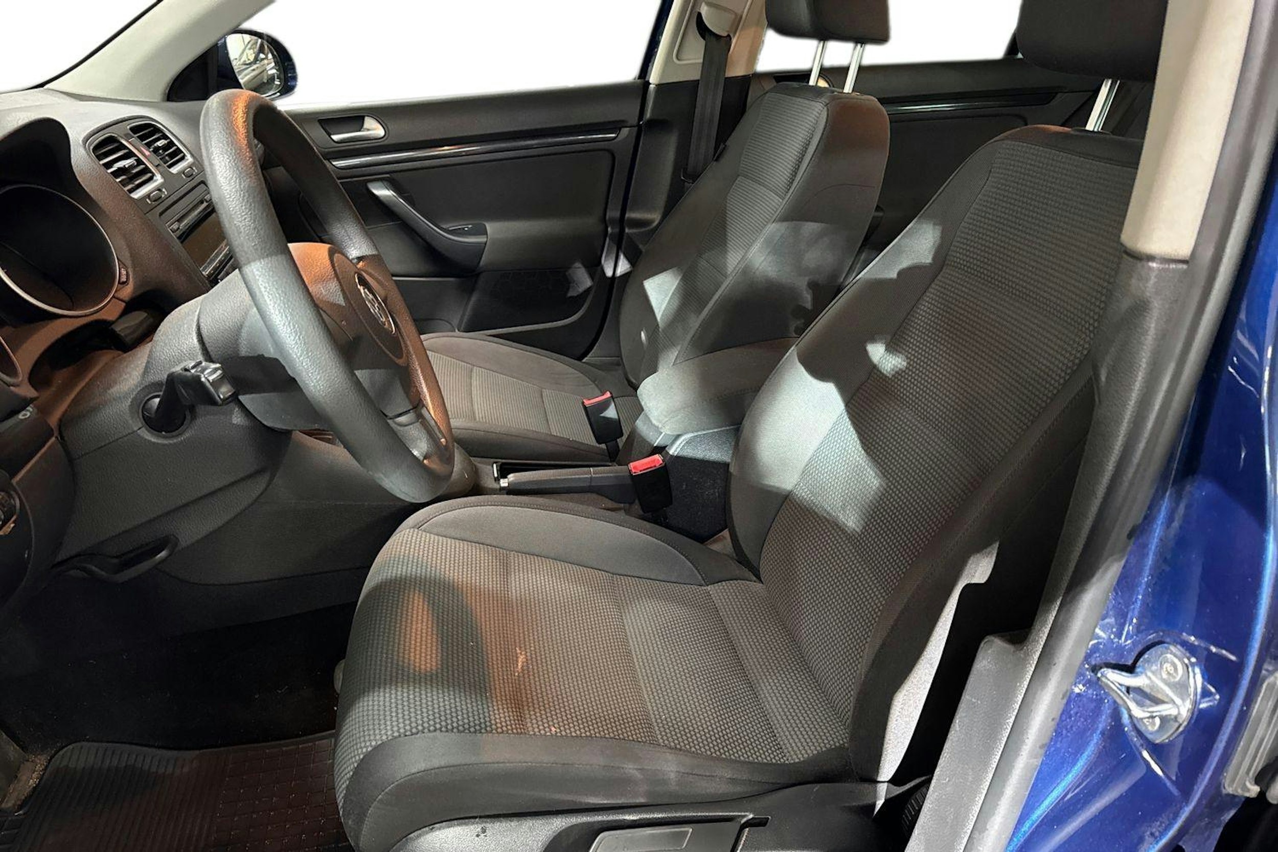 Sininen Volkswagen GOLF 2010 kuva 10.
