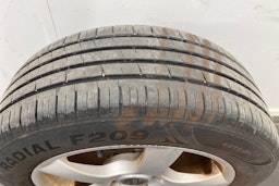 musta Volkswagen Golf 2010 kuva 20.