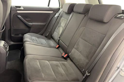 harmaa Volkswagen Golf 2010 kuva 8.