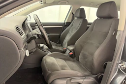 harmaa Volkswagen Golf 2010 kuva 12.