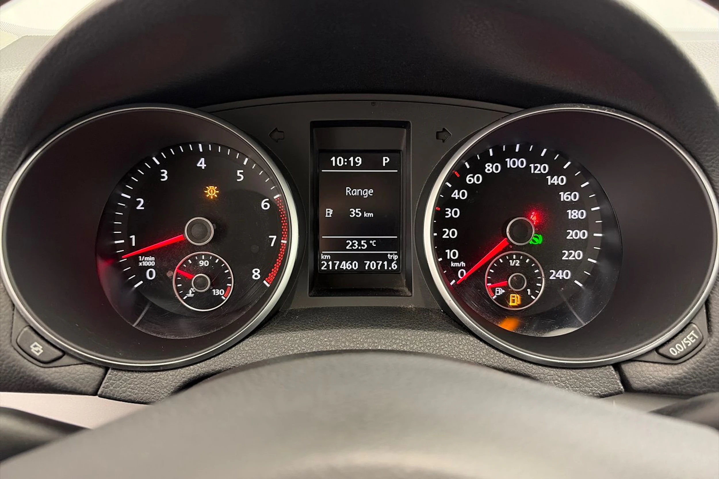 harmaa Volkswagen Golf 2010 kuva 13.