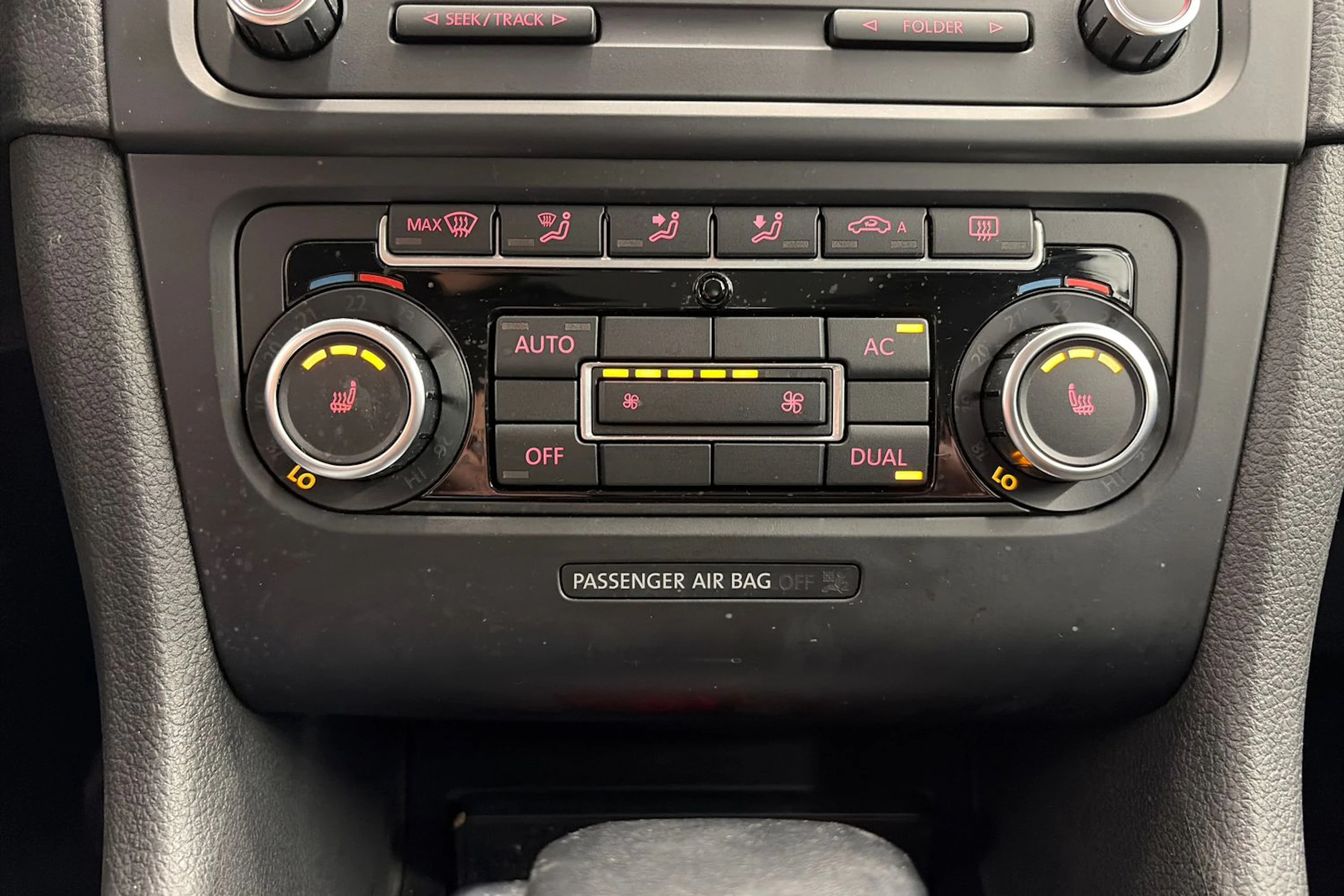 harmaa Volkswagen Golf 2010 kuva 17.