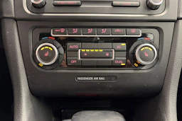 harmaa Volkswagen Golf 2010 kuva 17.