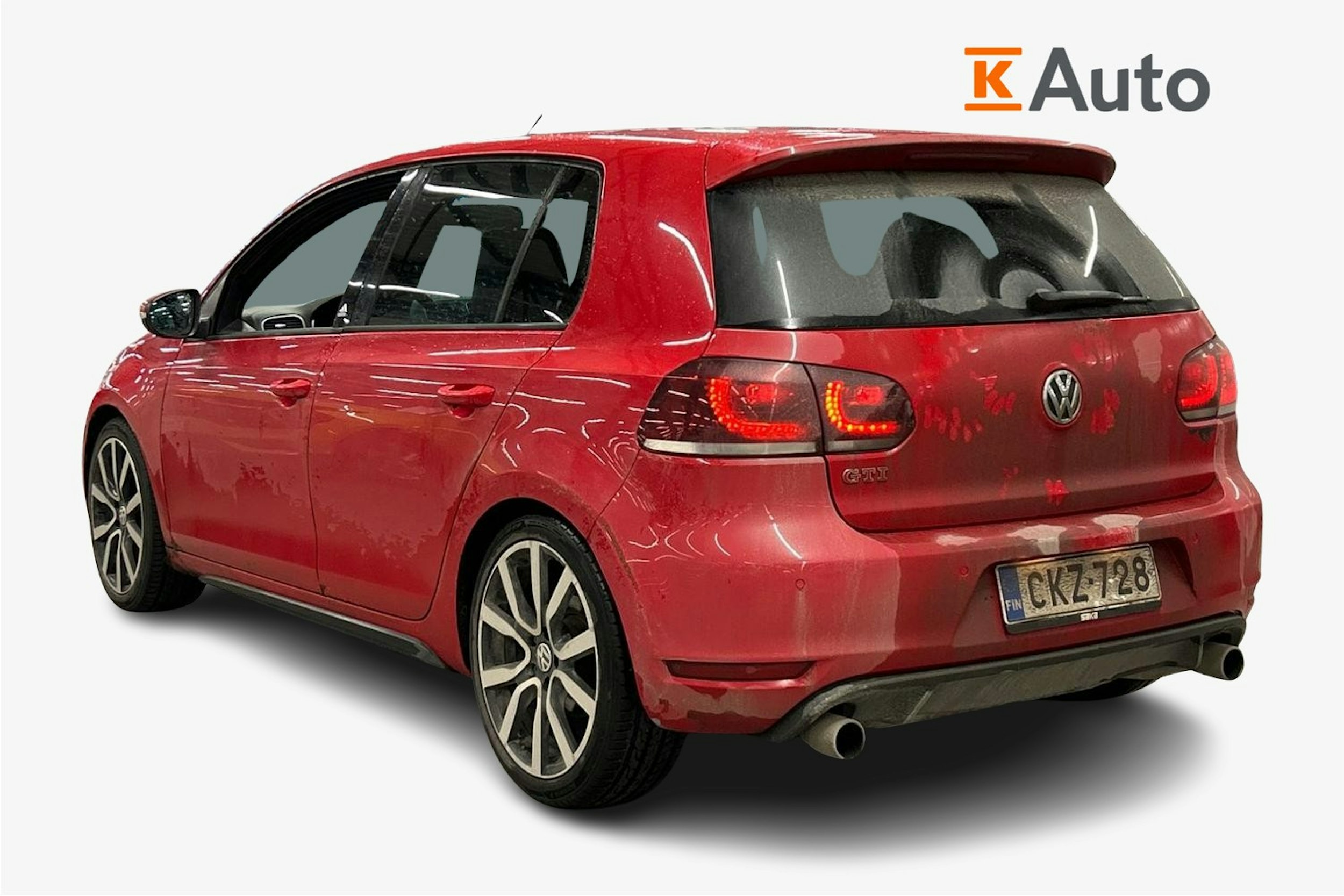 punainen Volkswagen Golf 2011 kuva 2.