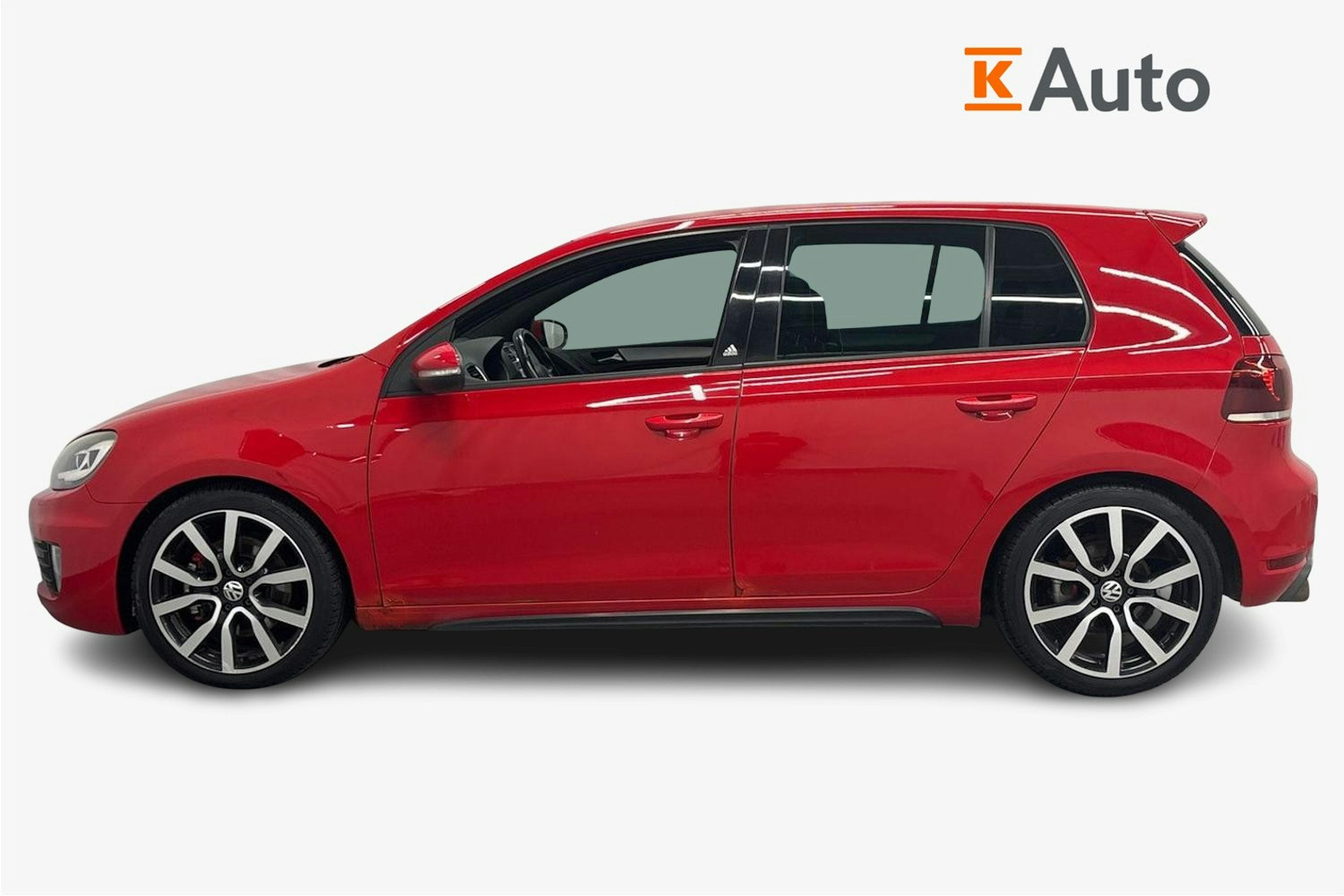 punainen Volkswagen Golf 2011 kuva 5.