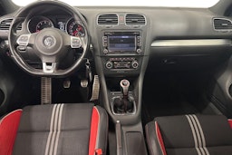 punainen Volkswagen Golf 2011 kuva 7.