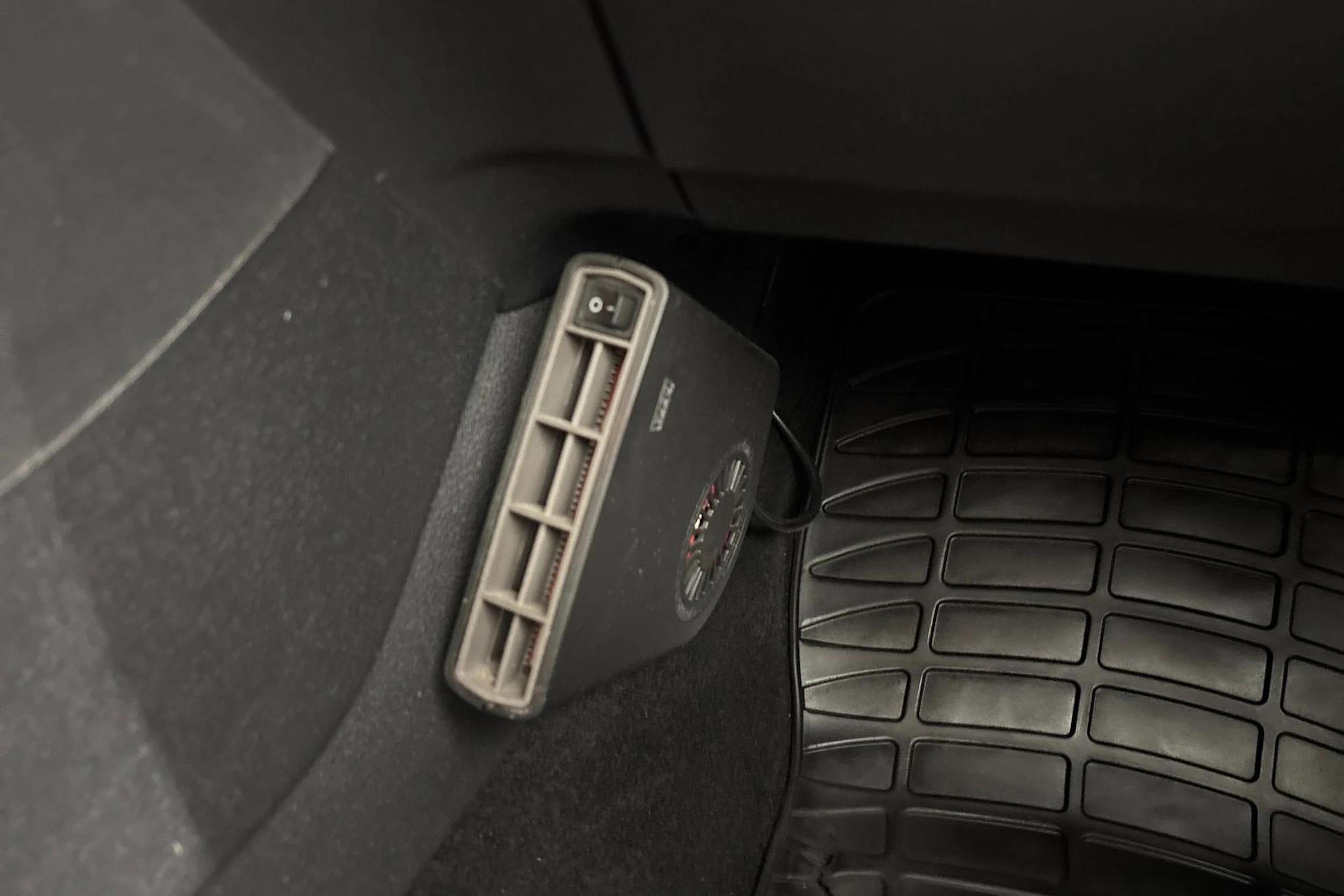 ruskea (beige) Volkswagen Golf 2012 kuva 13.