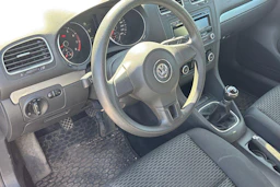 Valkoinen Volkswagen GOLF 2011 kuva 8.