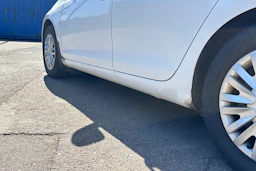 Valkoinen Volkswagen GOLF 2011 kuva 16.