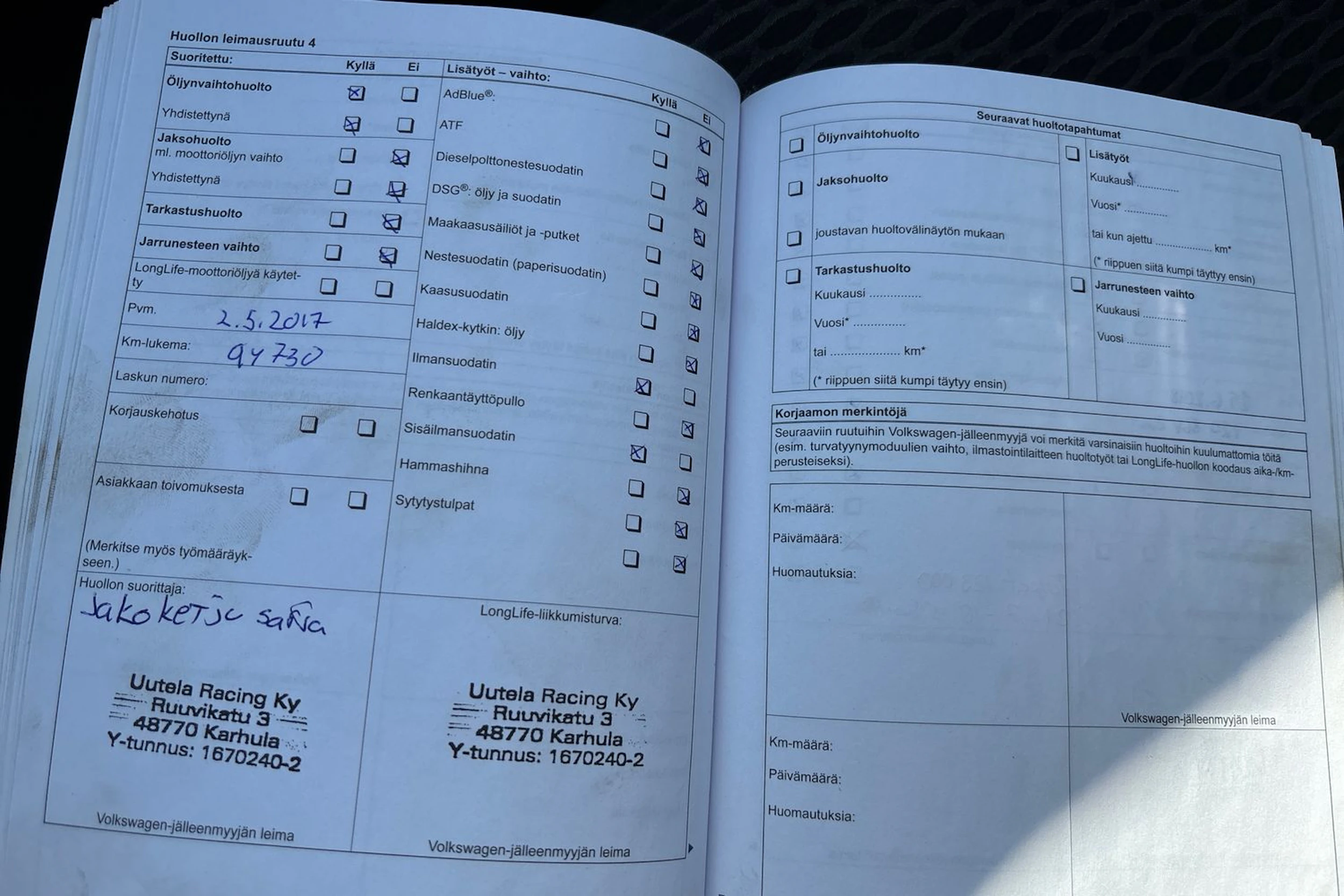 Valkoinen Volkswagen GOLF 2011 kuva 30.