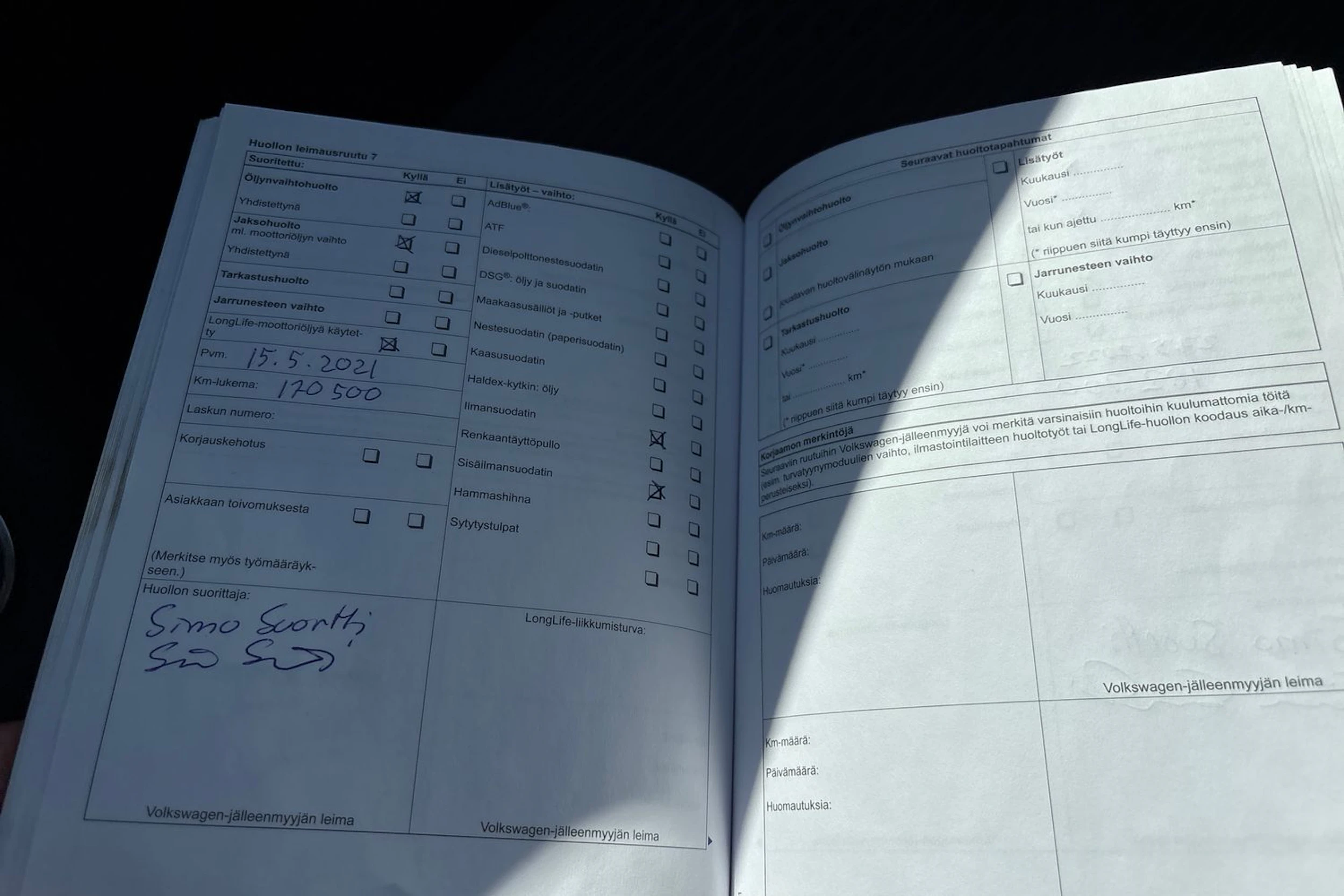 Valkoinen Volkswagen GOLF 2011 kuva 33.