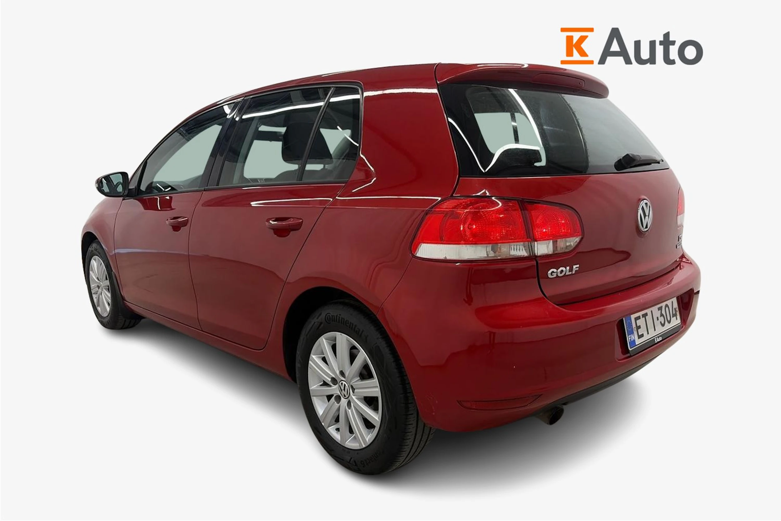 punainen Volkswagen Golf 2011 kuva 3.