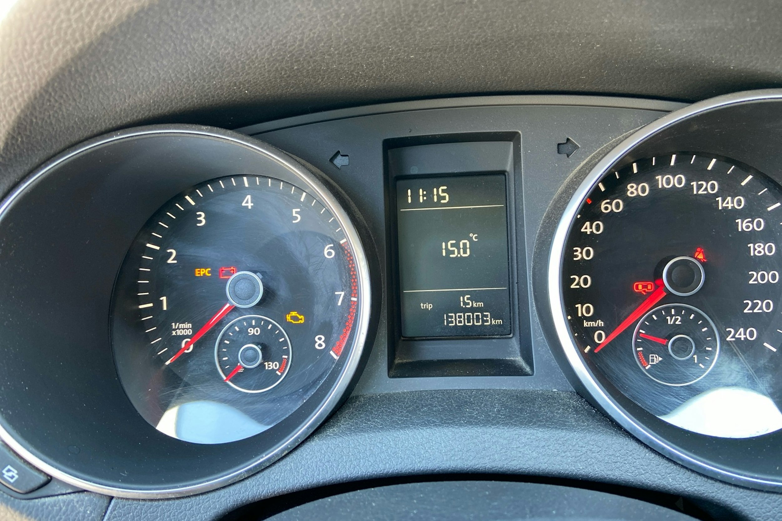 harmaa Volkswagen Golf 2011 kuva 8.