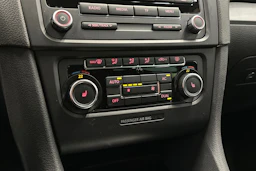 musta Volkswagen Golf 2011 kuva 19.