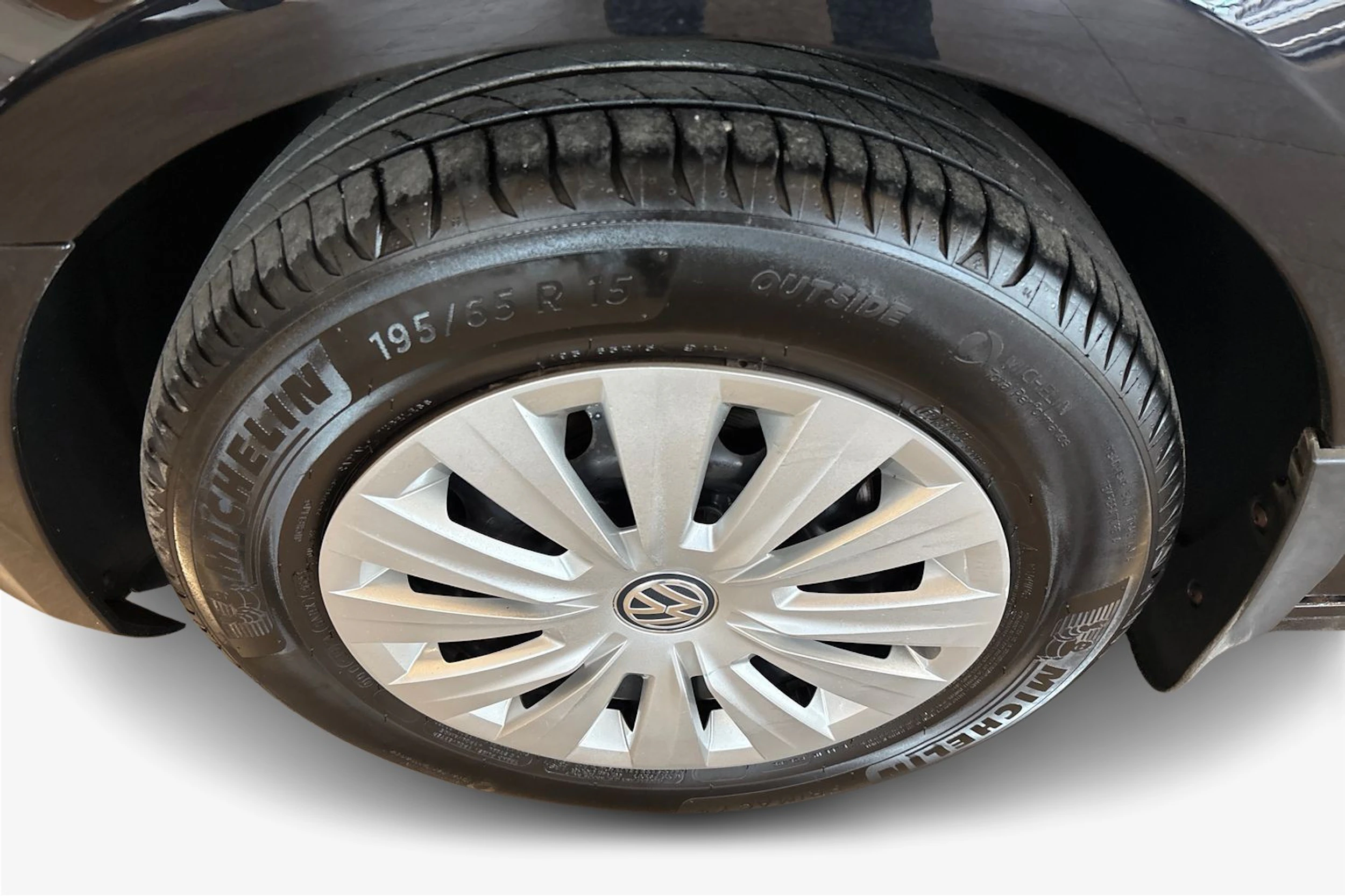Musta Volkswagen GOLF 2011 kuva 12.