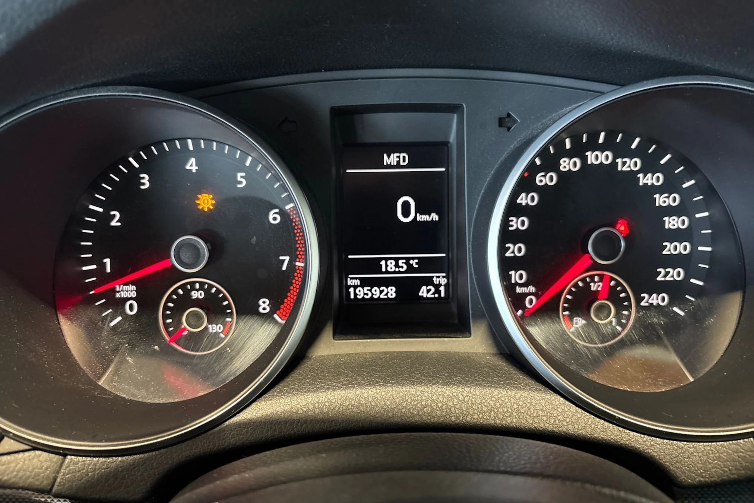 Musta Volkswagen GOLF 2011 kuva 15.
