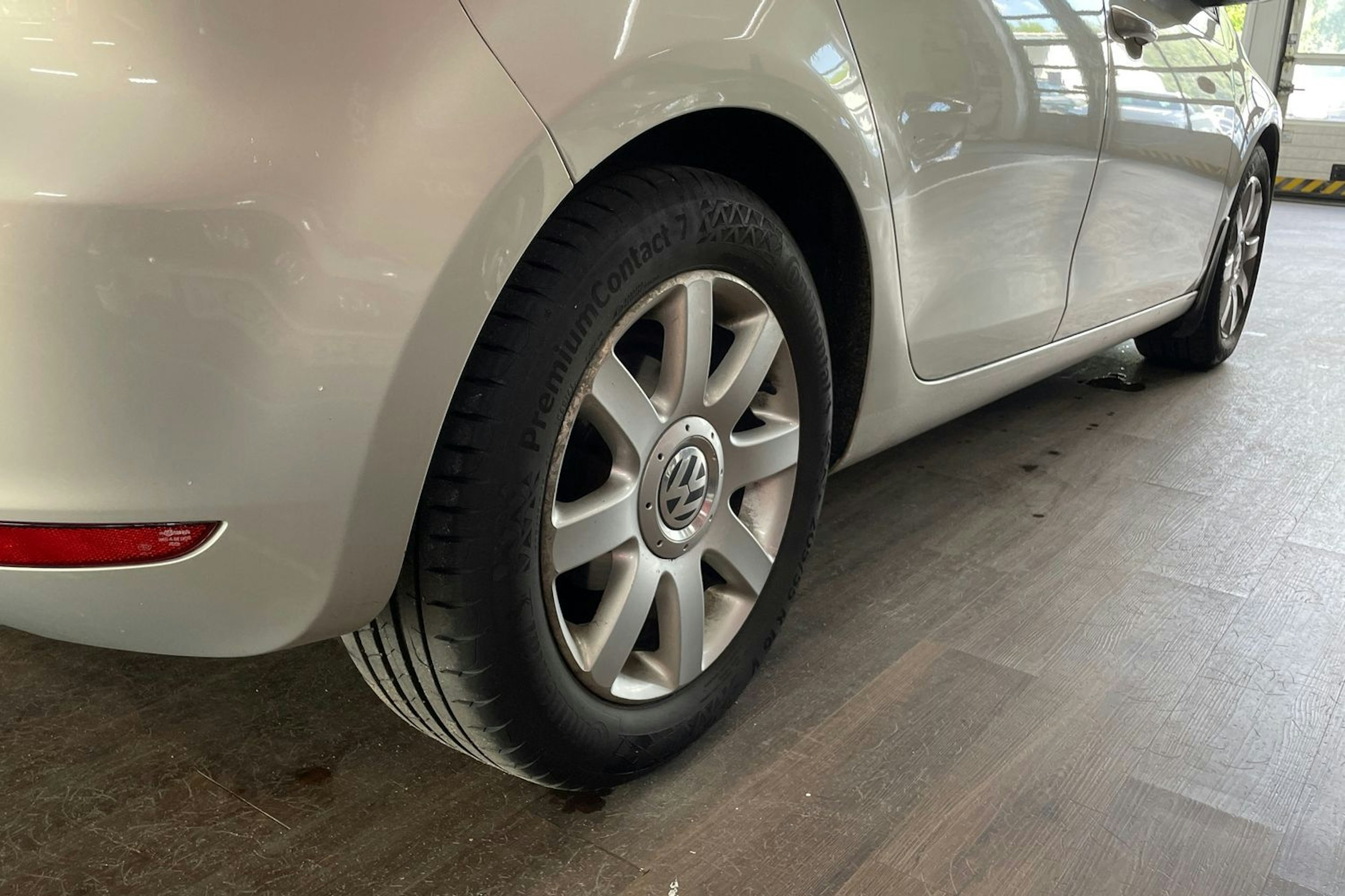 Hopea Volkswagen GOLF 2011 kuva 13.