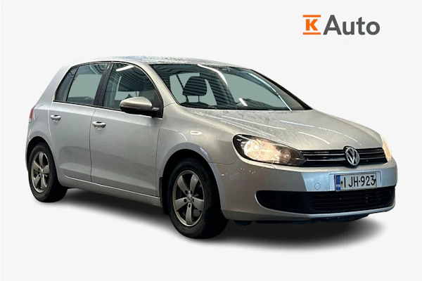 Volkswagen Golf Comfortline 1,4 TSI 90 kW, DSG-autom. 4-ovinen