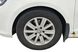 valkoinen Volkswagen Golf 2011 kuva 8.