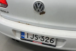 valkoinen Volkswagen Golf 2011 kuva 14.