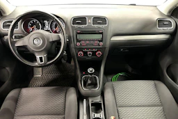 valkoinen Volkswagen Golf 2011 kuva 7.