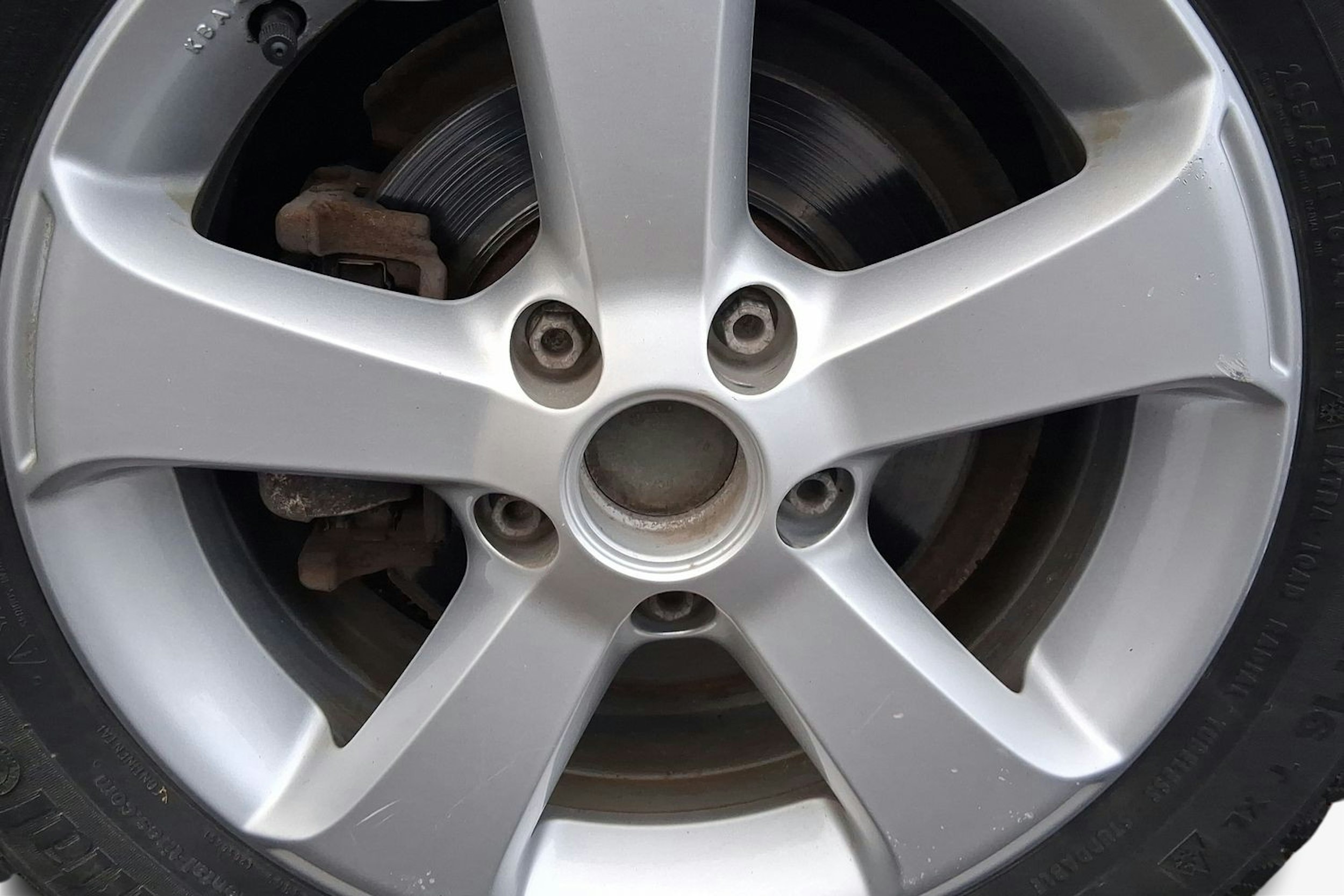 ruskea (beige) Volkswagen Golf 2011 kuva 9.