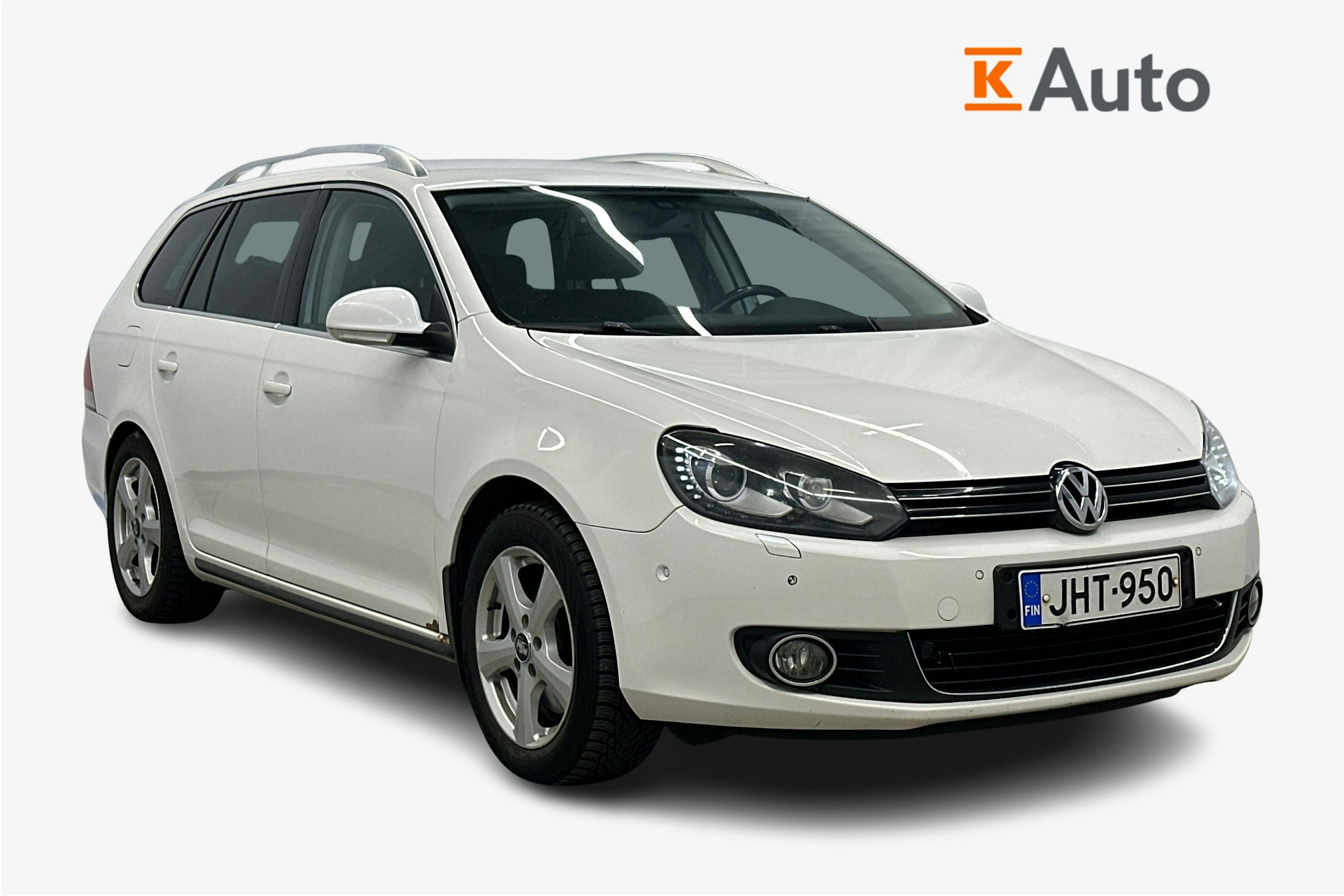 valkoinen Volkswagen Golf 2011 kuva 1.