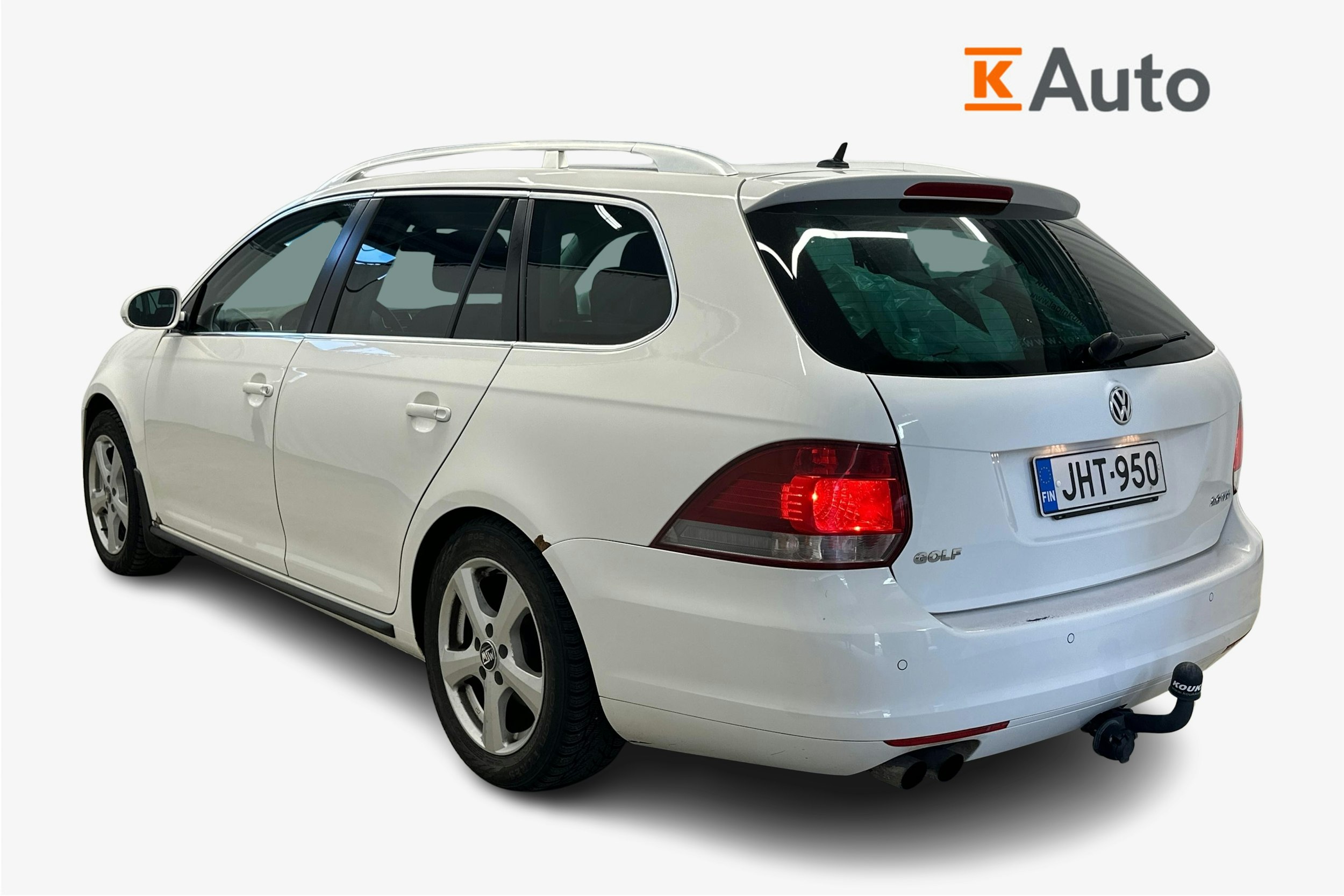 valkoinen Volkswagen Golf 2011 kuva 2.