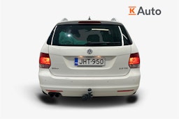 valkoinen Volkswagen Golf 2011 kuva 3.