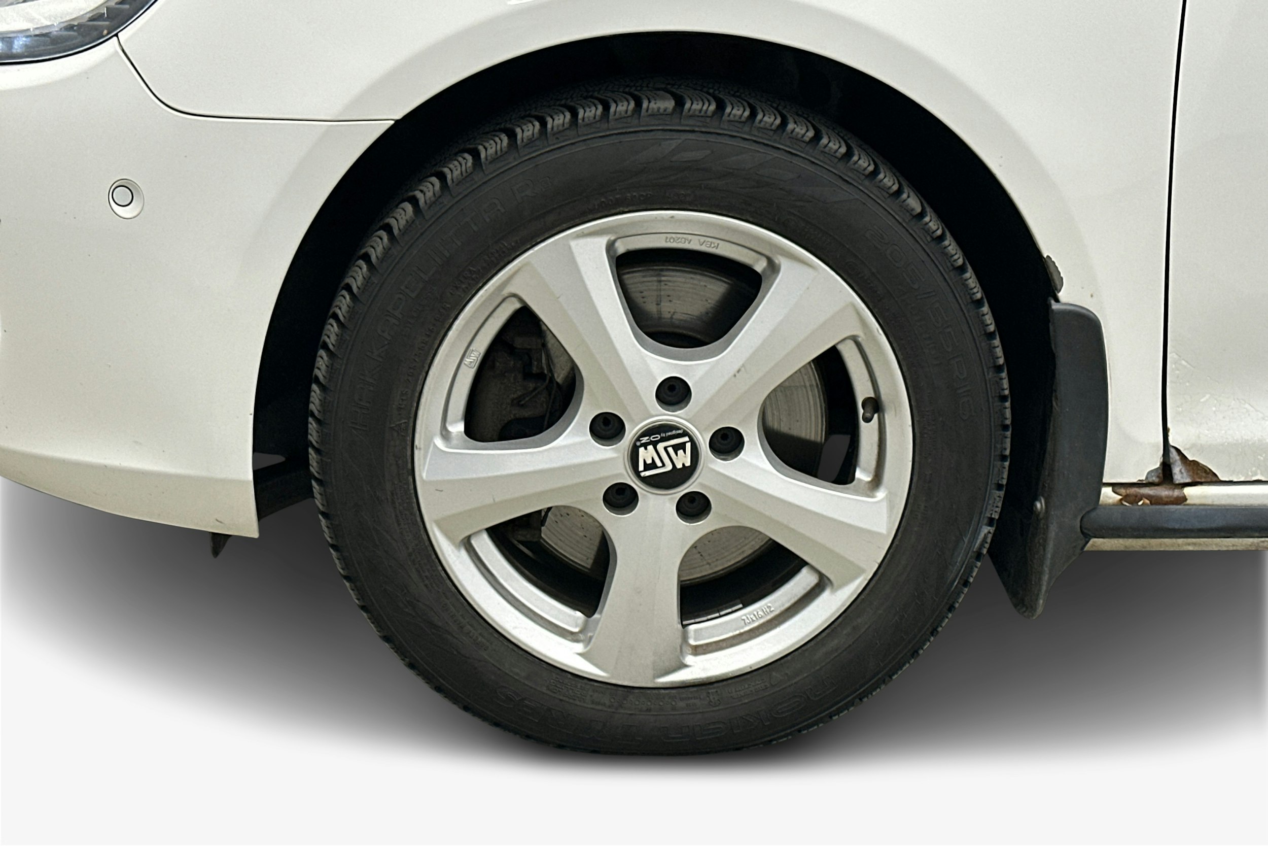 valkoinen Volkswagen Golf 2011 kuva 11.