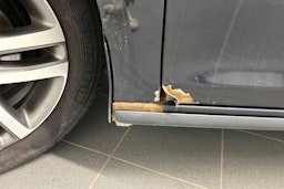 musta Volkswagen Golf 2011 kuva 17.