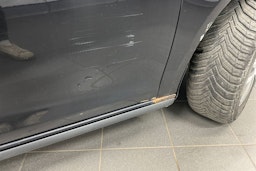 musta Volkswagen Golf 2011 kuva 19.
