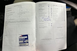 musta Volkswagen Golf 2011 kuva 22.