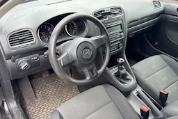 Musta Volkswagen GOLF 2011 kuva 6.