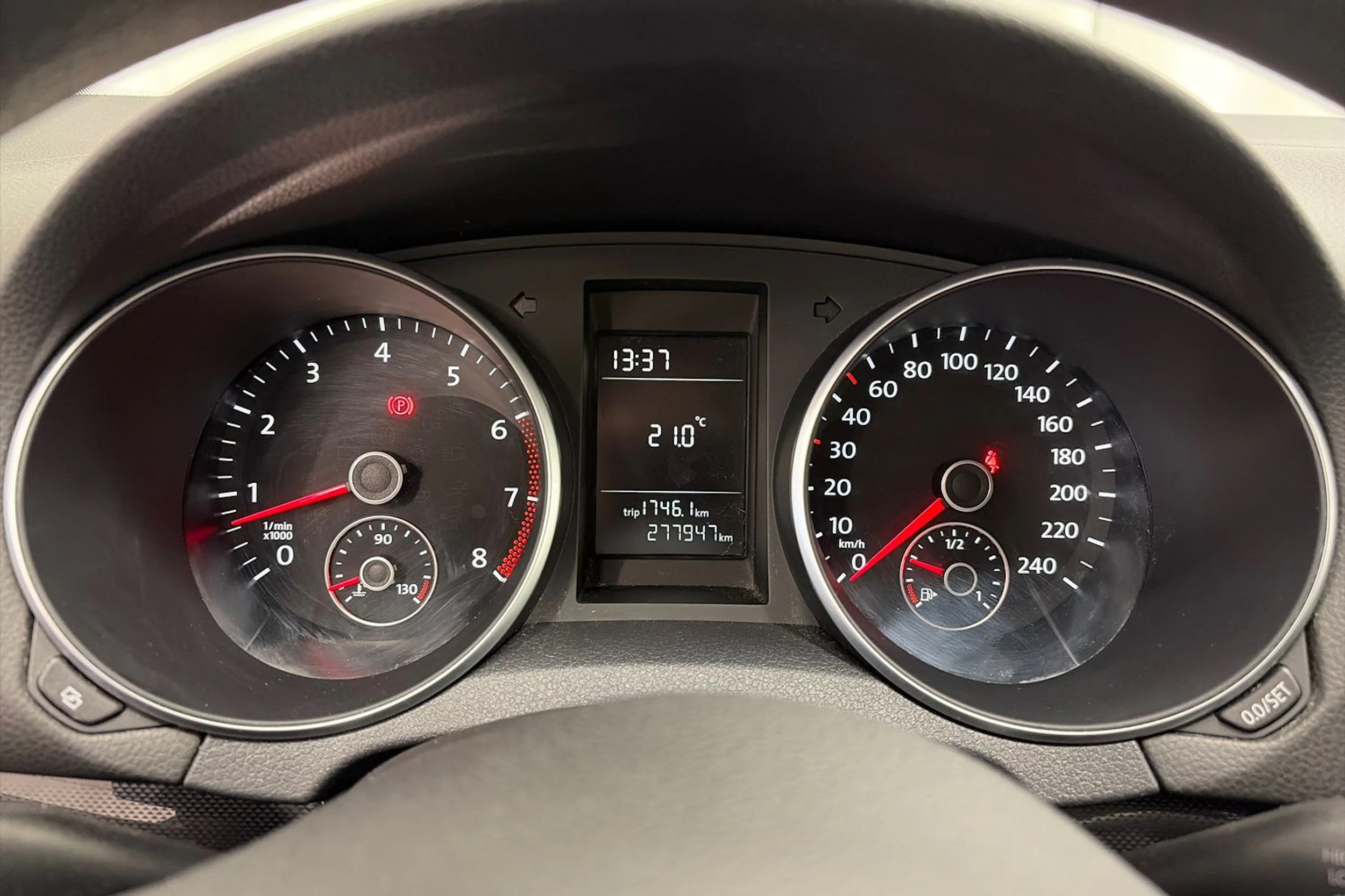 Hopea Volkswagen GOLF 2011 kuva 13.