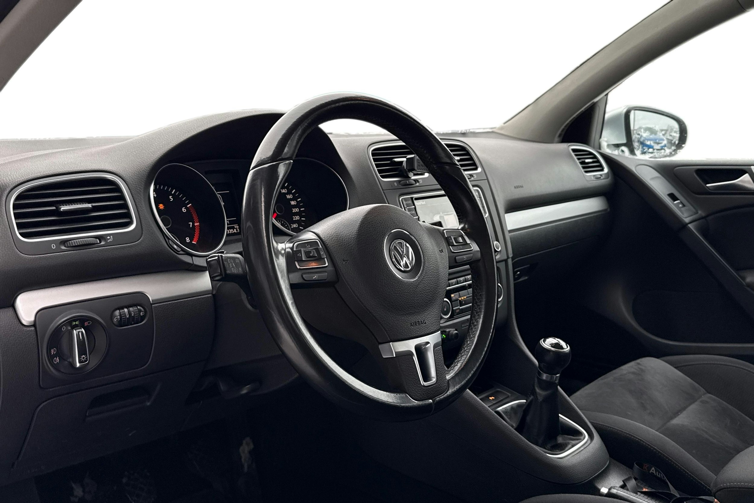 harmaa Volkswagen Golf 2011 kuva 3.
