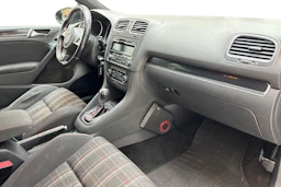 Sininen Volkswagen GOLF 2011 kuva 7.