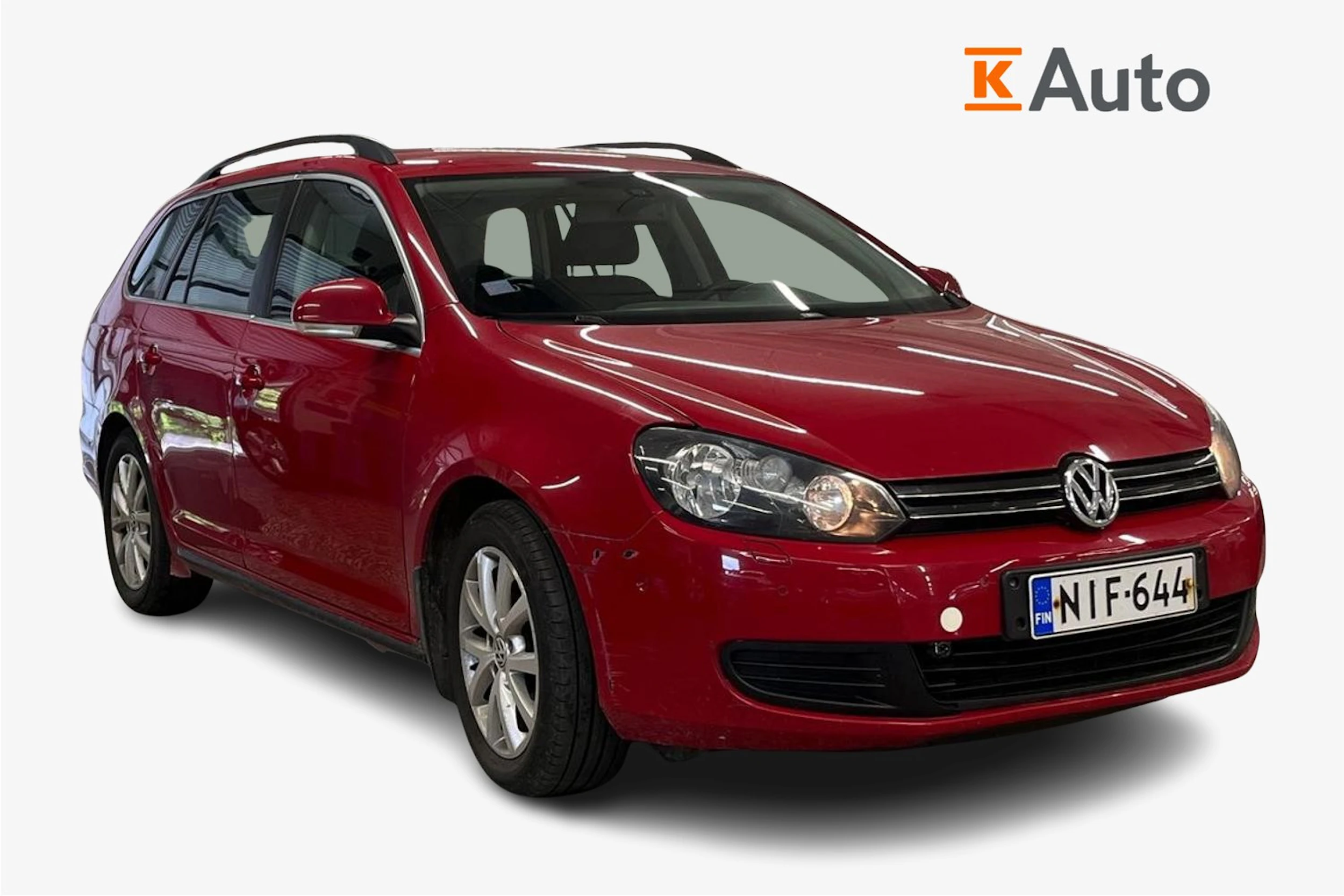 Punainen Volkswagen GOLF 2011 kuva 1.