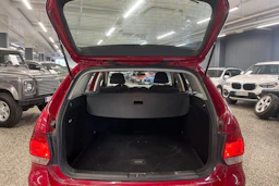 Punainen Volkswagen GOLF 2011 kuva 11.