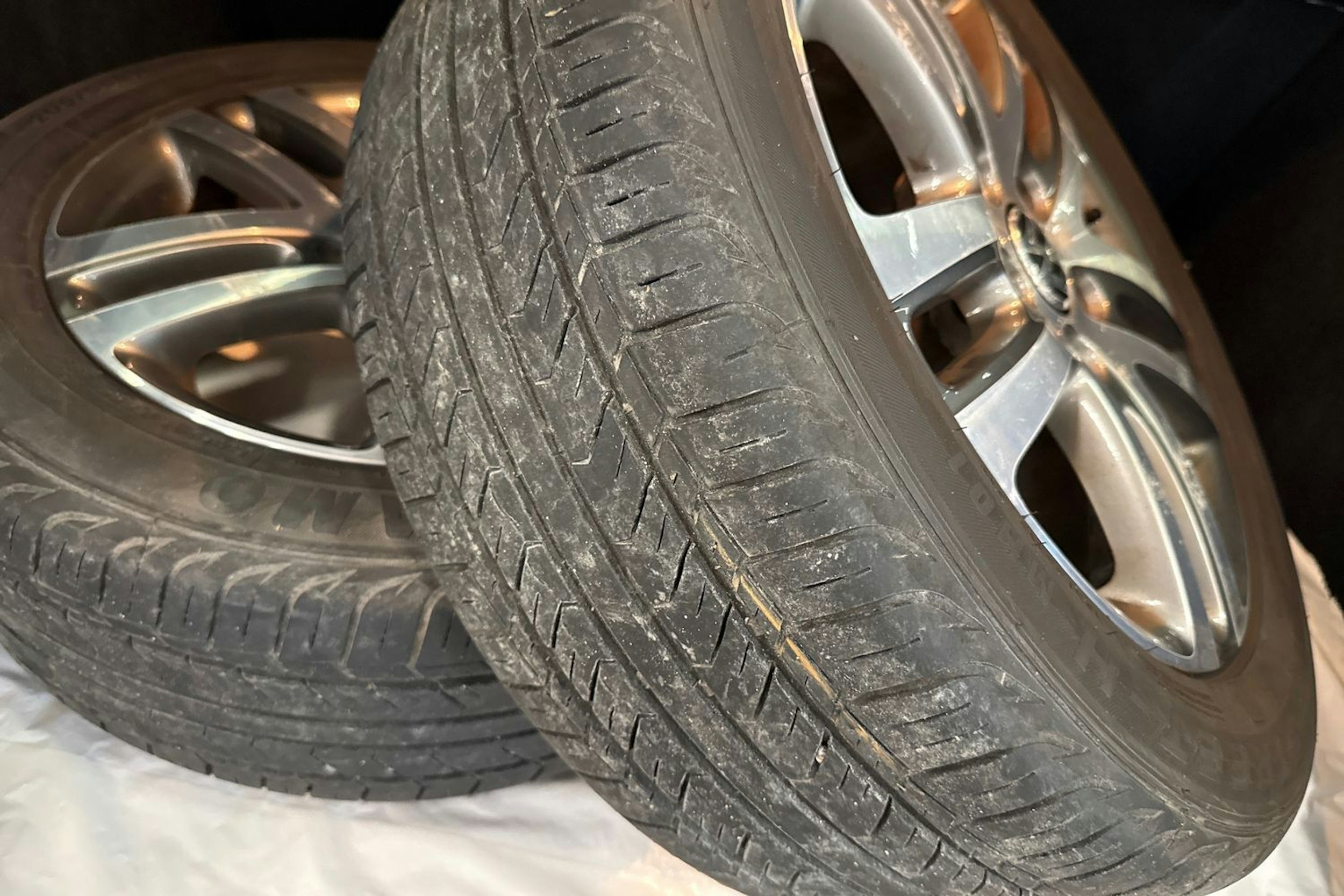 valkoinen Volkswagen Golf 2011 kuva 15.